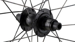 ZIPP 303 Firecrest® Carbon Tubeless Disc Center Lock Laufradsatz -Stilvoller Laden Für Fahrradausrüstung 340769
