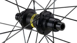 Mavic Cosmic SL 65 Disc Center Lock Carbon Laufradsatz -Stilvoller Laden Für Fahrradausrüstung 385728
